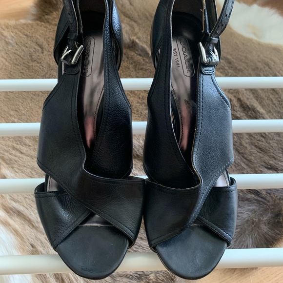 Women’s Coach High Heel Stiletto - Picture 3 of 4